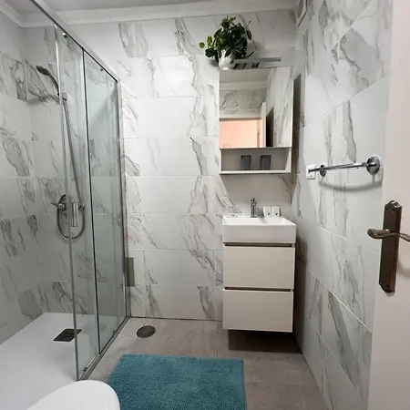 Carmen Beachfront Escape Apartment *