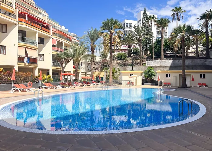 Carmen Beachfront Escape * Los Cristianos (Tenerife)