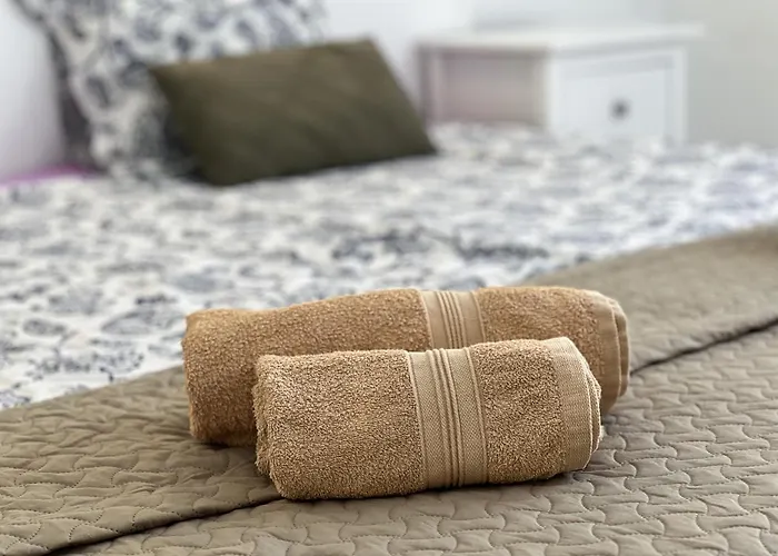 Carmen Beachfront Escape Apartment Los Cristianos (Tenerife)